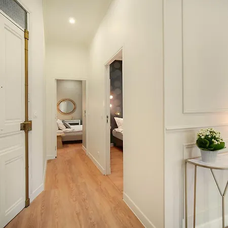 New 2 Bed 2 Bath Ac Palais 8 Min Walk Apartamento Cannes