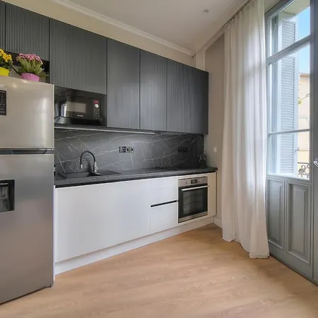 New 2 Bed 2 Bath Ac Palais 8 Min Walk Apartamento *